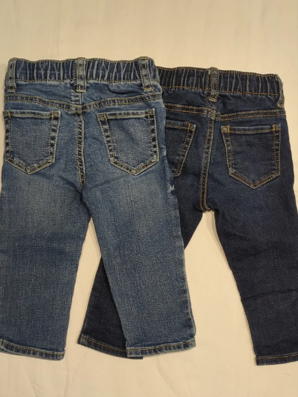 Old Navy Skinny Jeans Duo - Dark Blue and Medium Blue